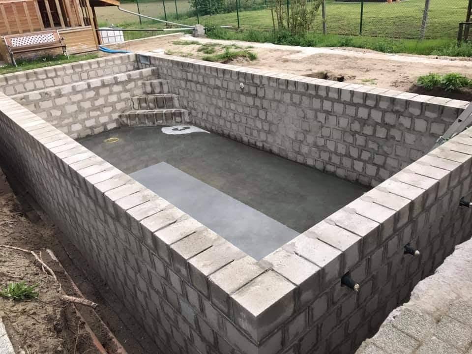 Piscine en blocs béton